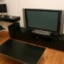 Mueble para TV con cajones y mesas ratonas