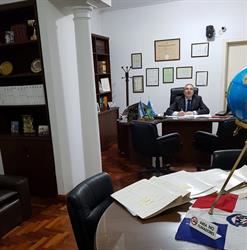 Luis A Ahumada