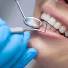 CLINICA DE REHABILITACION ORAL - IMPLANTES Y ESTETICA DENTAL
