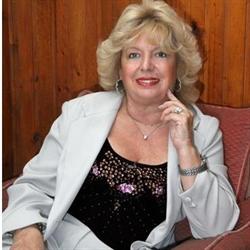 MARIA ARELLANO TAROT