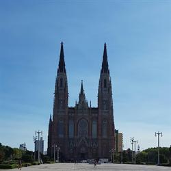 LA PLATA - CIUDAD SOÑADA