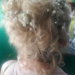 PELUQUERIA MIR-ELI PEINADOS UNISEX