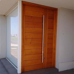 Fábrica de aberturas en madera santa maria