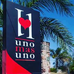 Hotel Uno+Uno