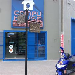 COMPUHOUSE
