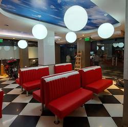 Mauricio Avila, Tapicero