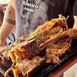 Rustico Asador y Parrilla