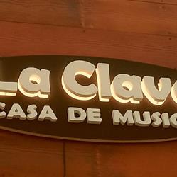 LA CLAVE CASA DE MÚSICA