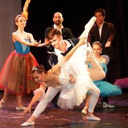 Graciela Suñé - Danzas - Teatro - Música